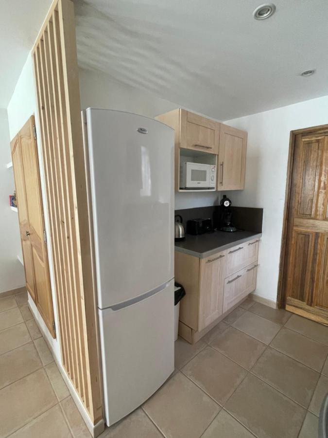Logement Tout Confort Au Calme Entre Saint Tropez Et Les Gorges Du Verdon Le Thoronet Dış mekan fotoğraf